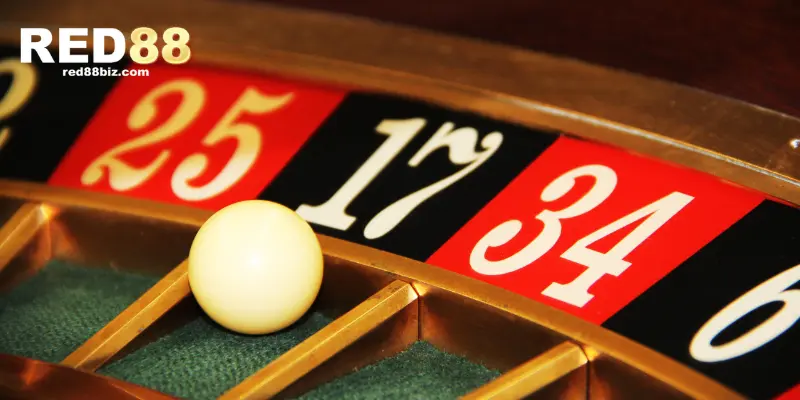 Tại Sao Trò Chơi Roulette Tại RED88 Lại Được Nhiều Người Chơi Yêu Thích? 2 Những luật chơi cơ bản trong trò chơi Roulette